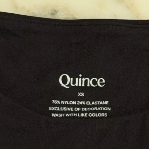 NWT Quince Womens Second Skin Cropped Tee Black Sleeved Top Sz XS - Picture 5 of 7